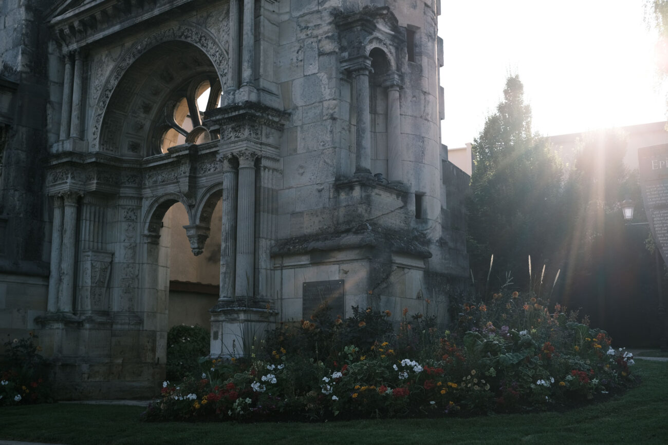 Epernay, France (2021) Fujifilm X-E4 with Classic Negative simulation