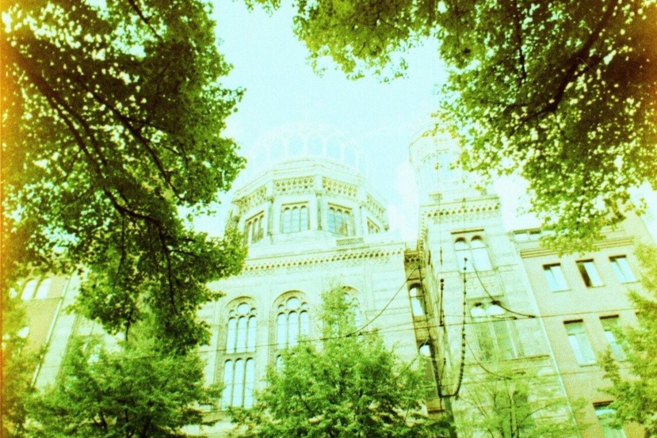 Berlin, Germany (2011) Lomo LC-A Wide on cross-processed Agfa RSX II 200 film